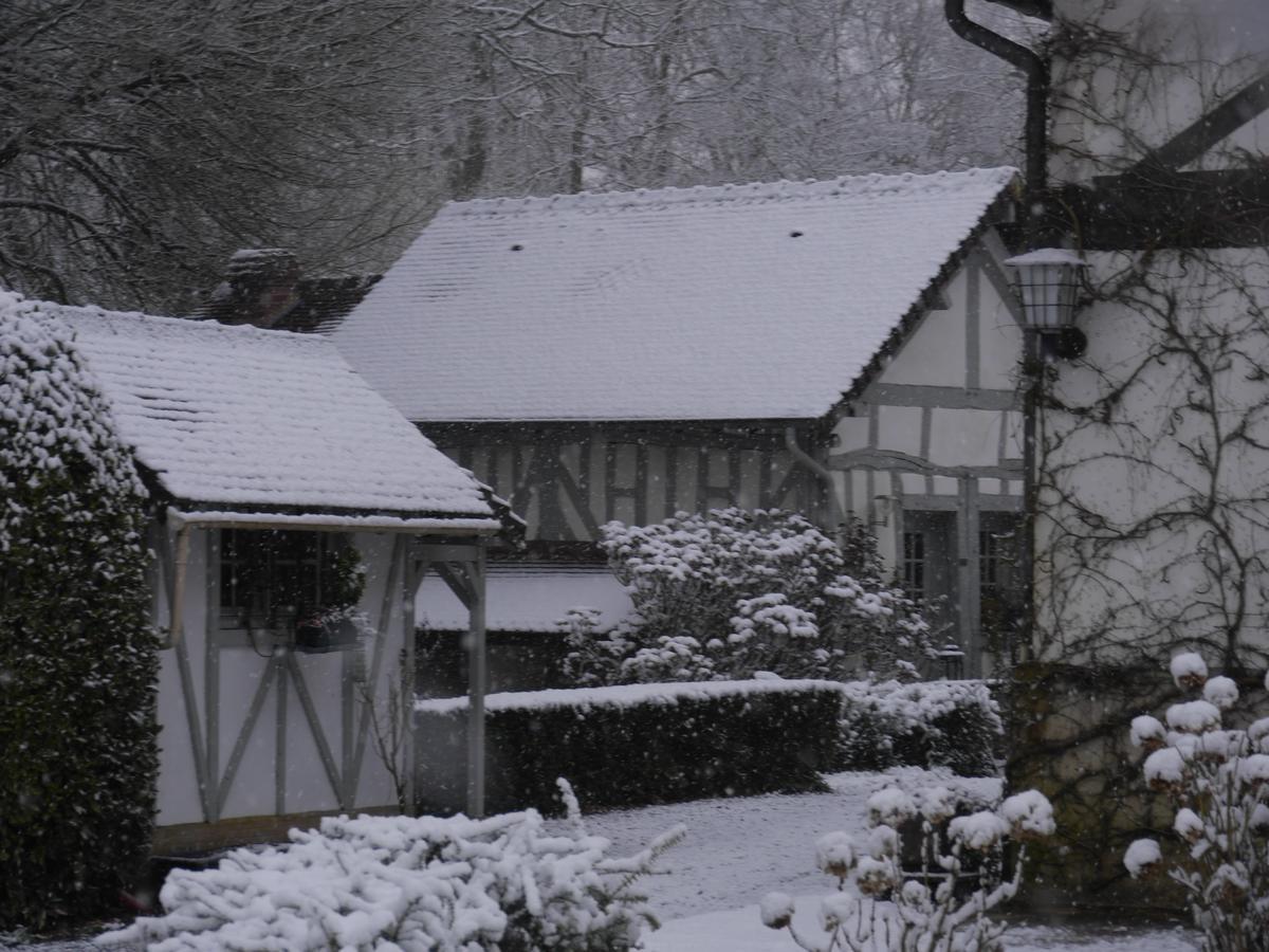 Domaine Du Vertbois La Haye-du-Theil Екстер'єр фото